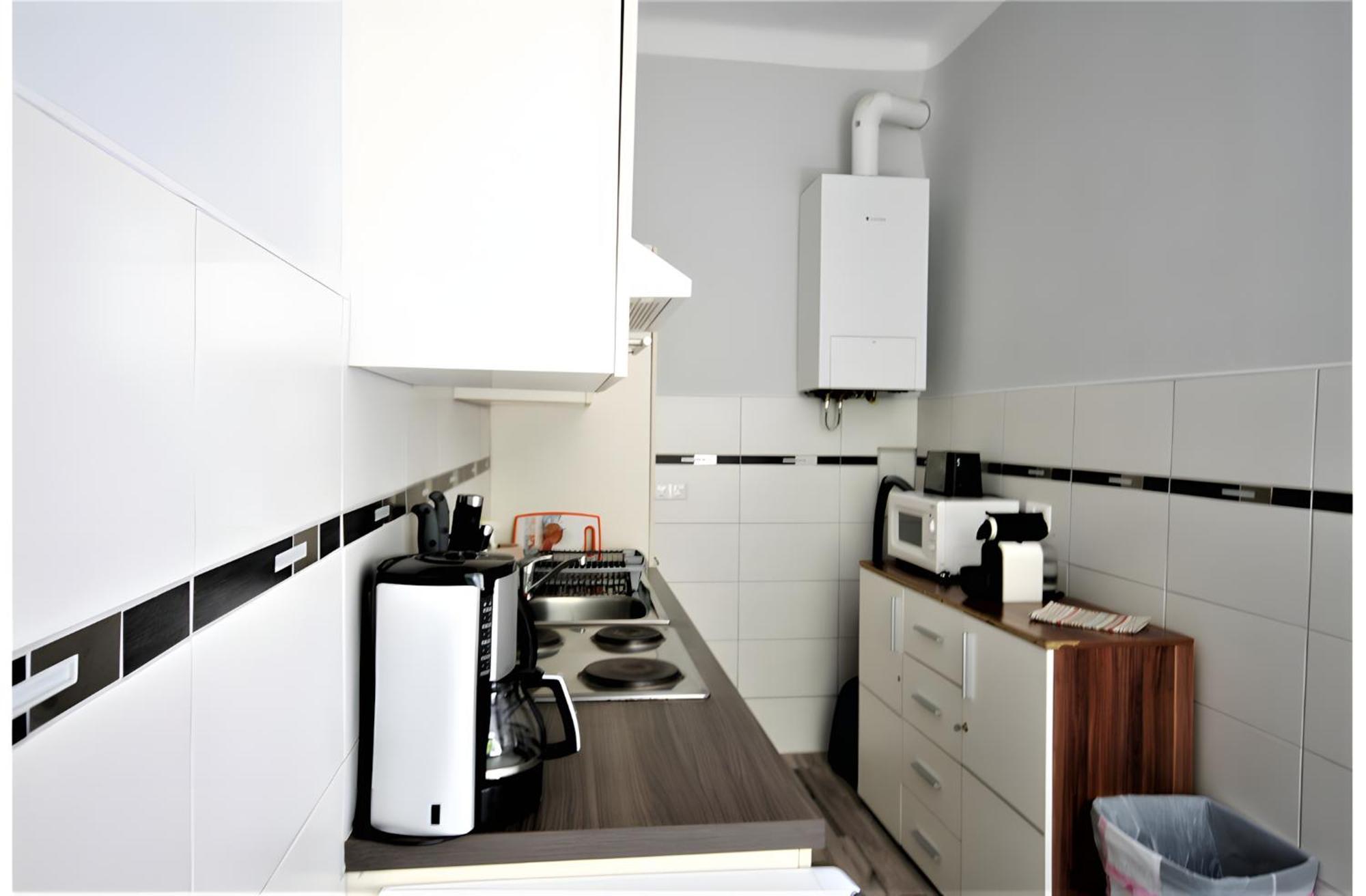 Modern Flat With 2 Rooms, Close To Schoenbrunn Вена Экстерьер фото